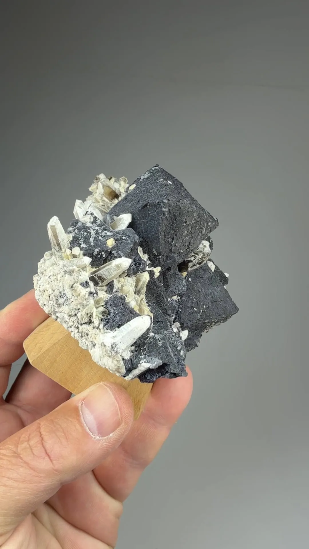 Fluorite with Quartz - image 2