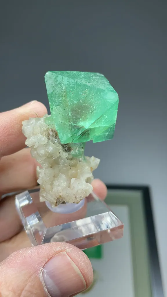 Fluorite with Quartz (Framed Painting Included) - image 3