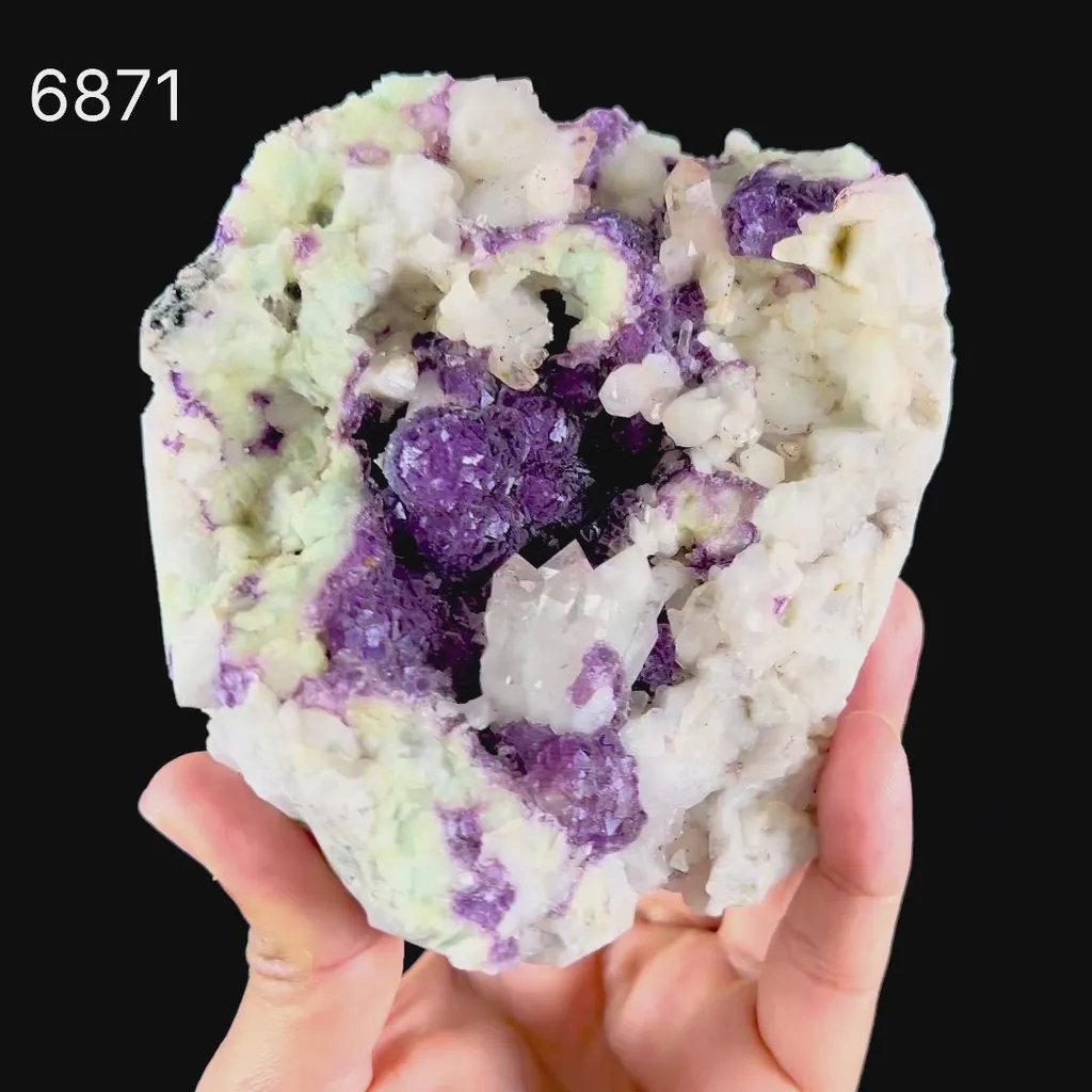 Fluorite With Quartz Rare Natural mineral Specimen - image 6