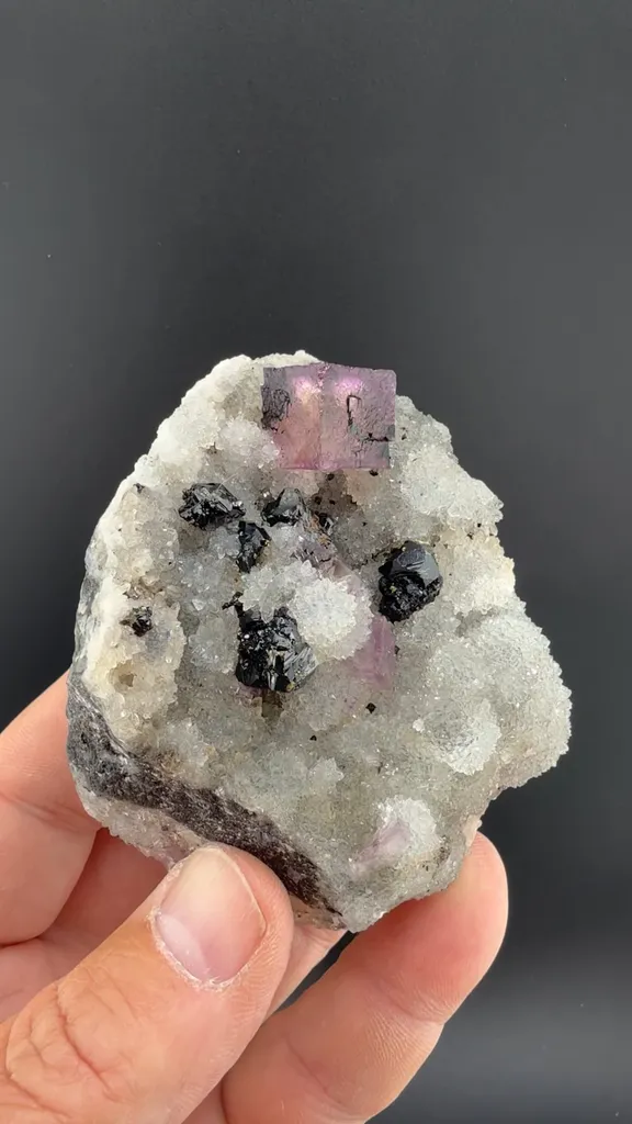 Fluorite with Quartz, Sphalerite image