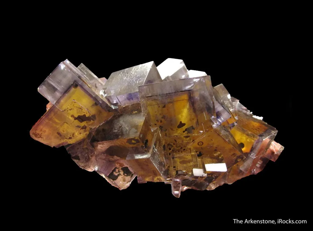 Fluorite  with sharp phantoms - image 5