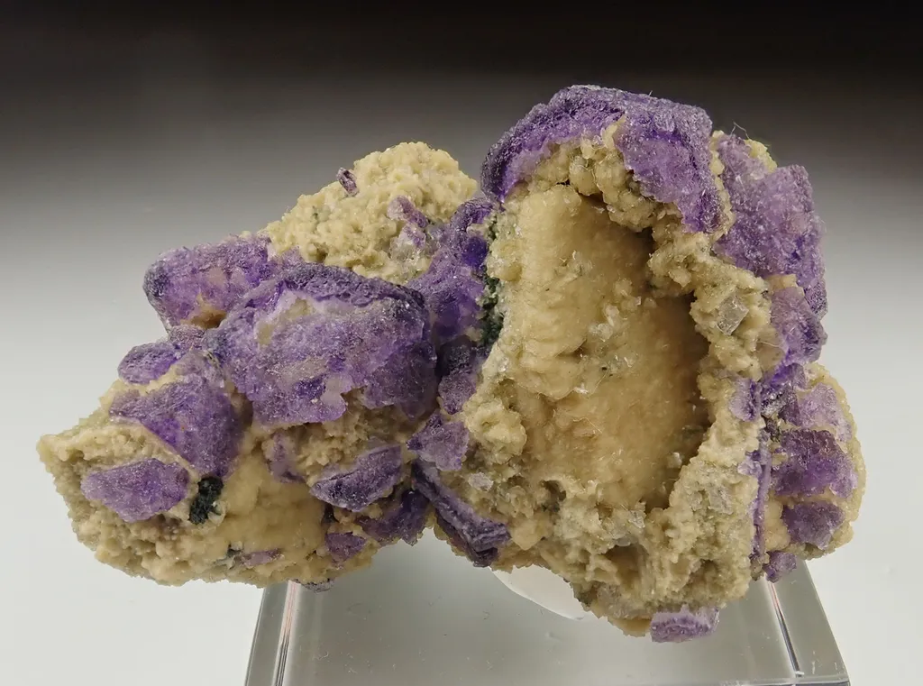 Fluorite with Siderite - image 3