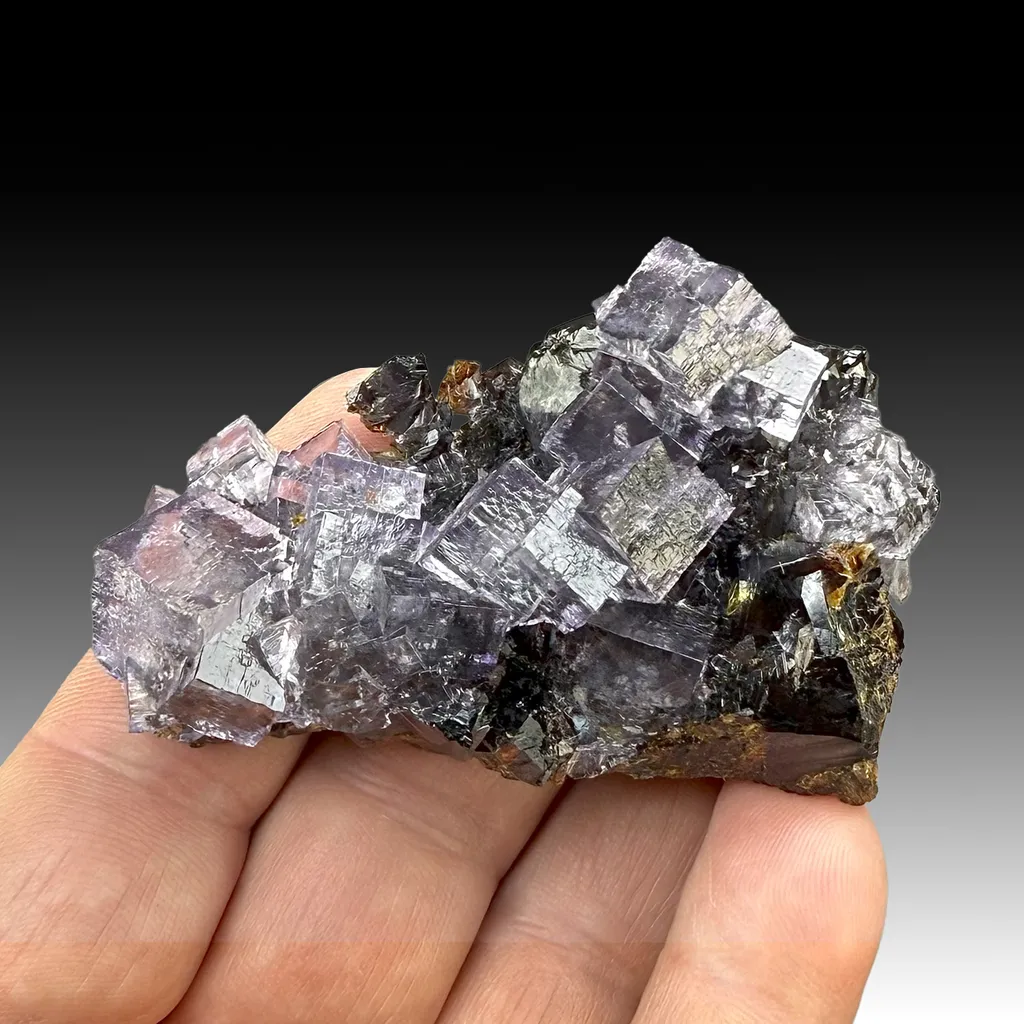 Fluorite with Sphalerite image