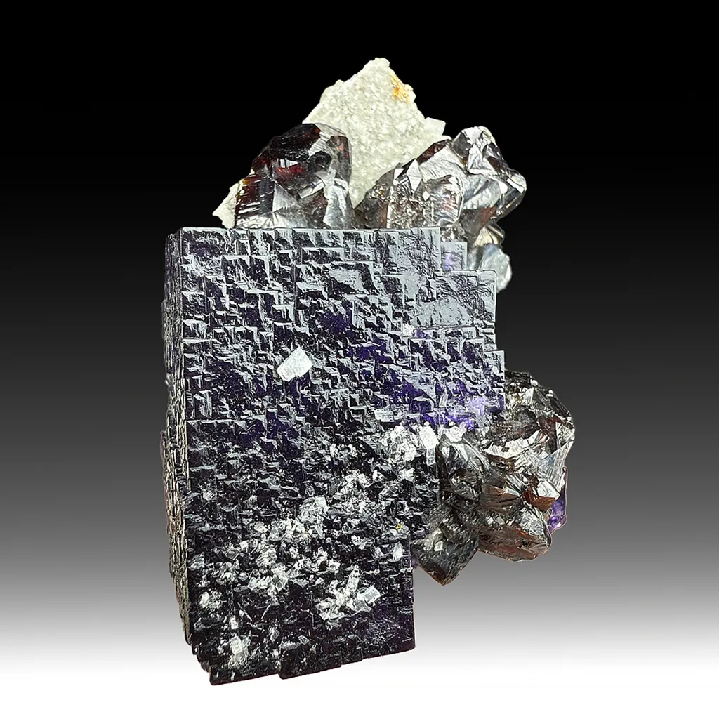 Fluorite with Sphalerite image