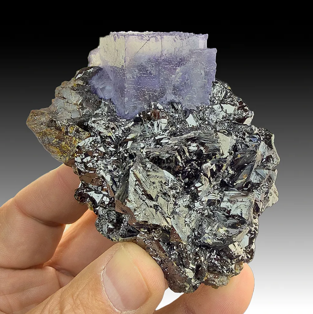 Fluorite with Sphalerite image
