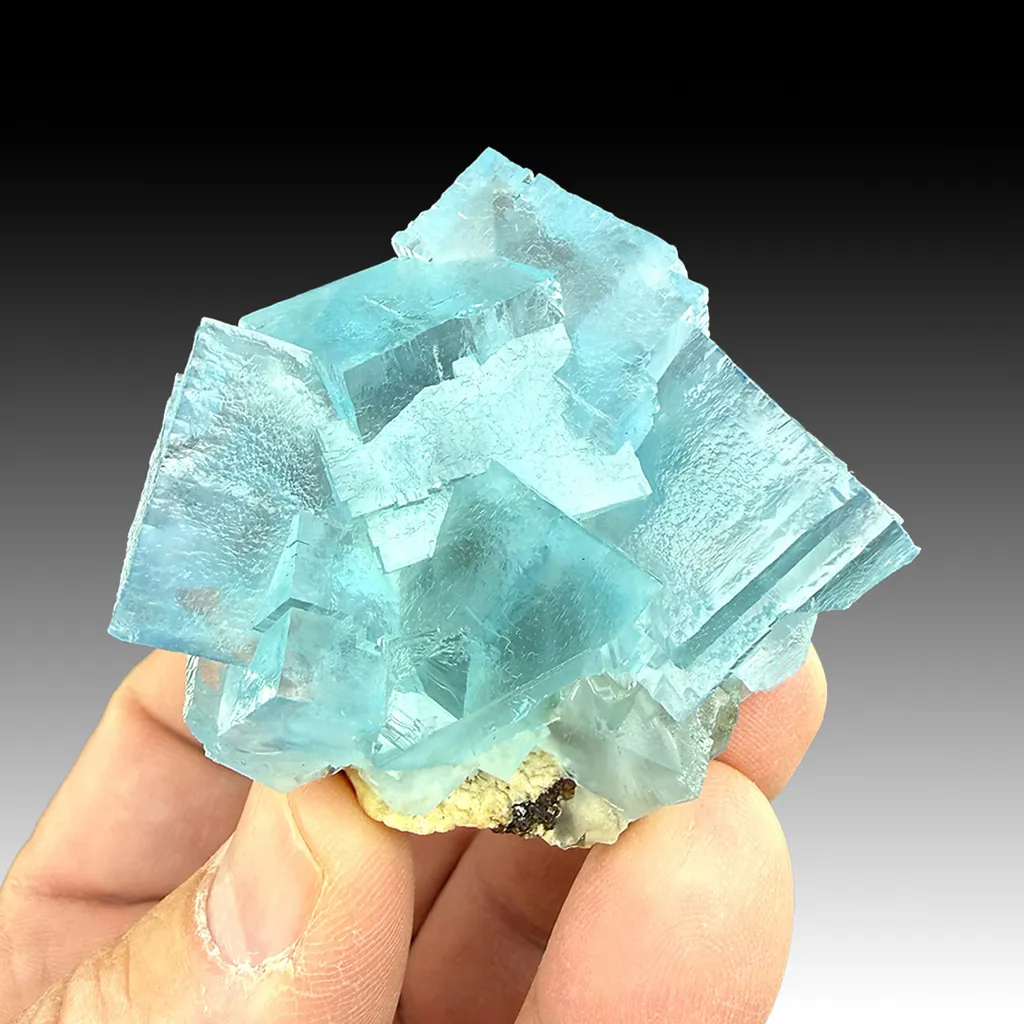 Fluorite with Sphalerite image