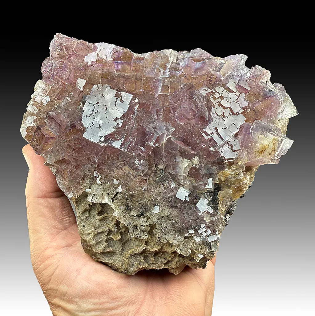 Fluorite with Sphalerite image