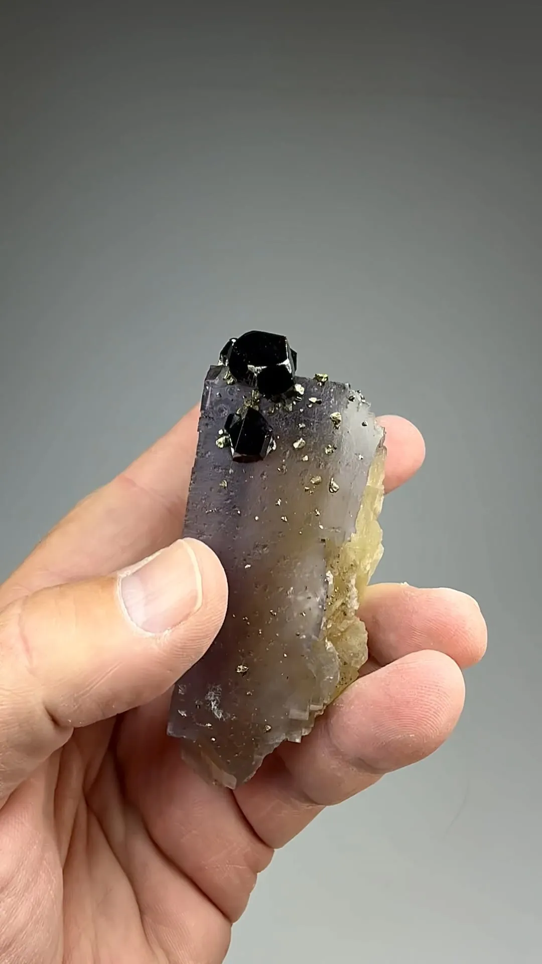 Fluorite with Sphalerite, Chalcopyrite - image 2