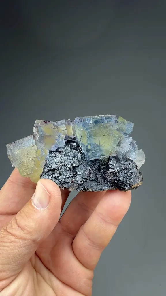Fluorite with Sphalerite image