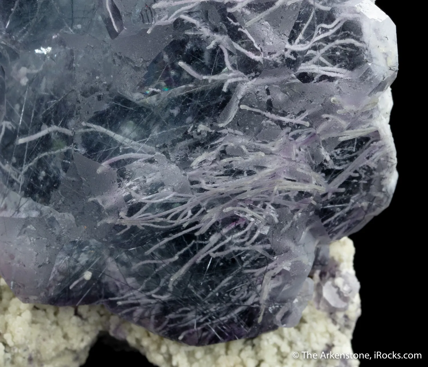Fluorite with Strontianite and Boulangerite inclusions - image 4