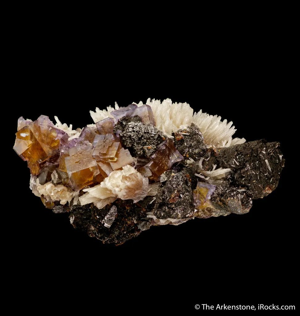 Fluorite with Strontianite and Sphalerite image