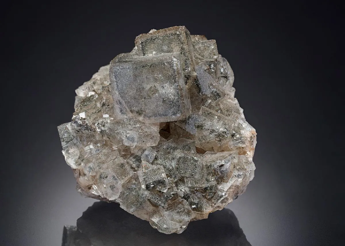 Fluorite with SULPHIDE inclusions - image 1