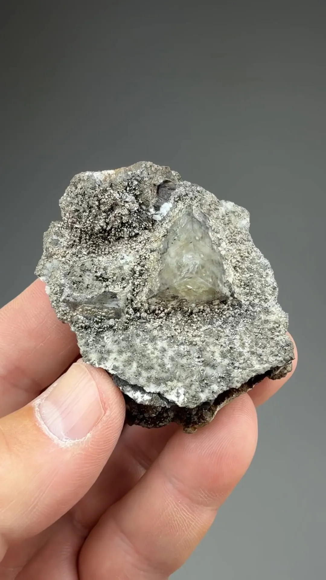 Fluorite with Todorokite - image 2