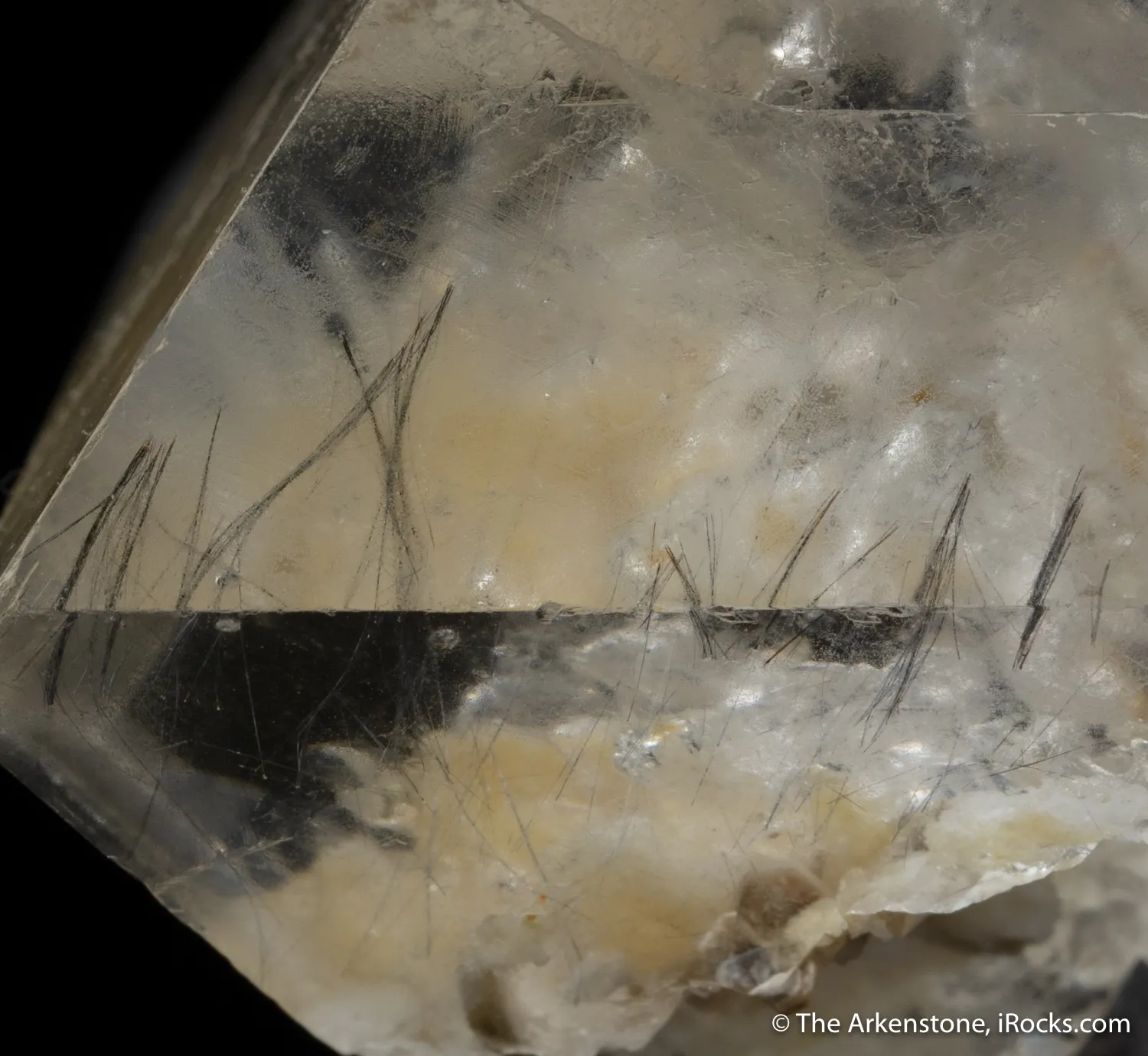 Fluorite with Tourmaline inclusions - image 4