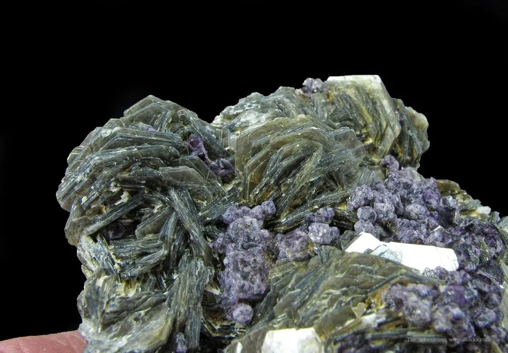 Fluorite, Zinnwaldite, and Quartz - image 2