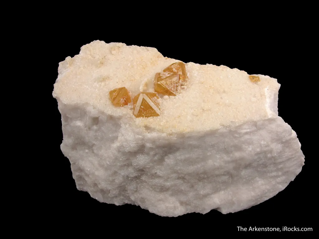 Fluornatromicrolite on Feldspar - image 2