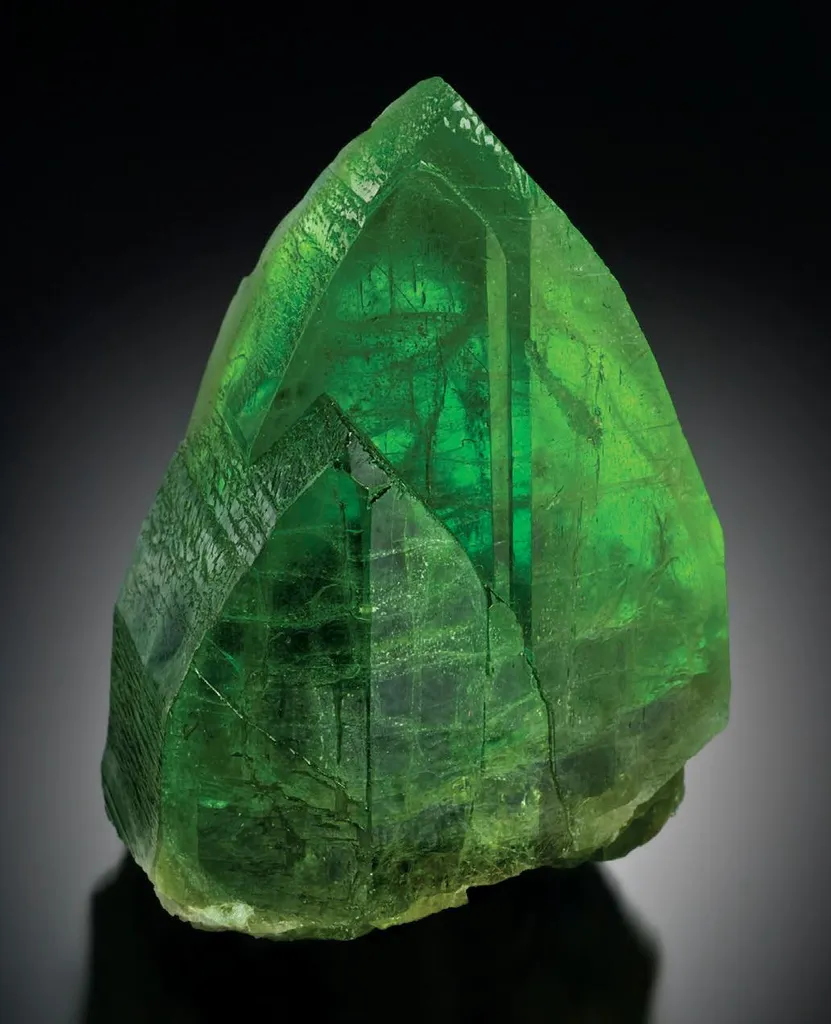 Forsterite image