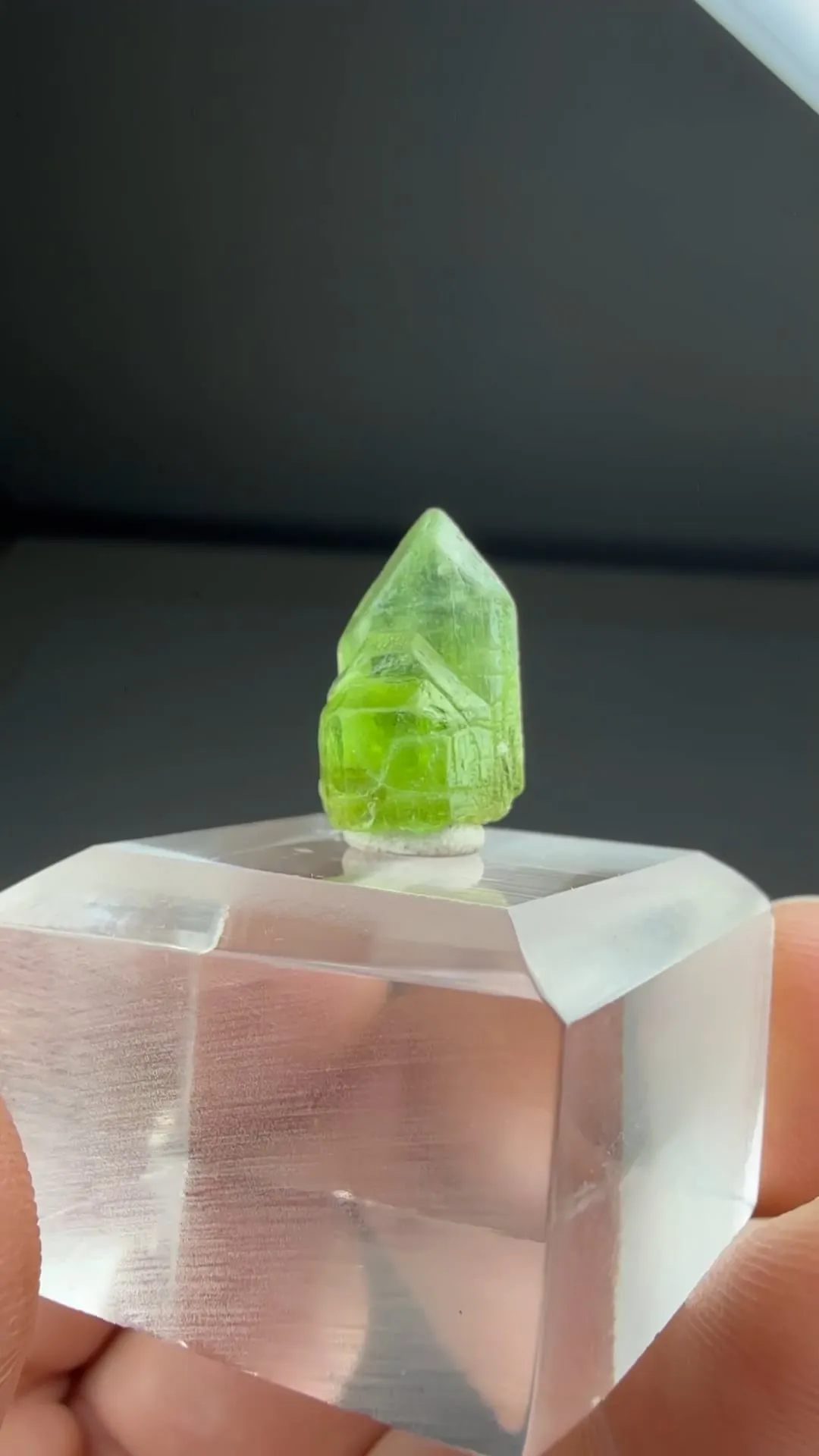 Forsterite - image 2