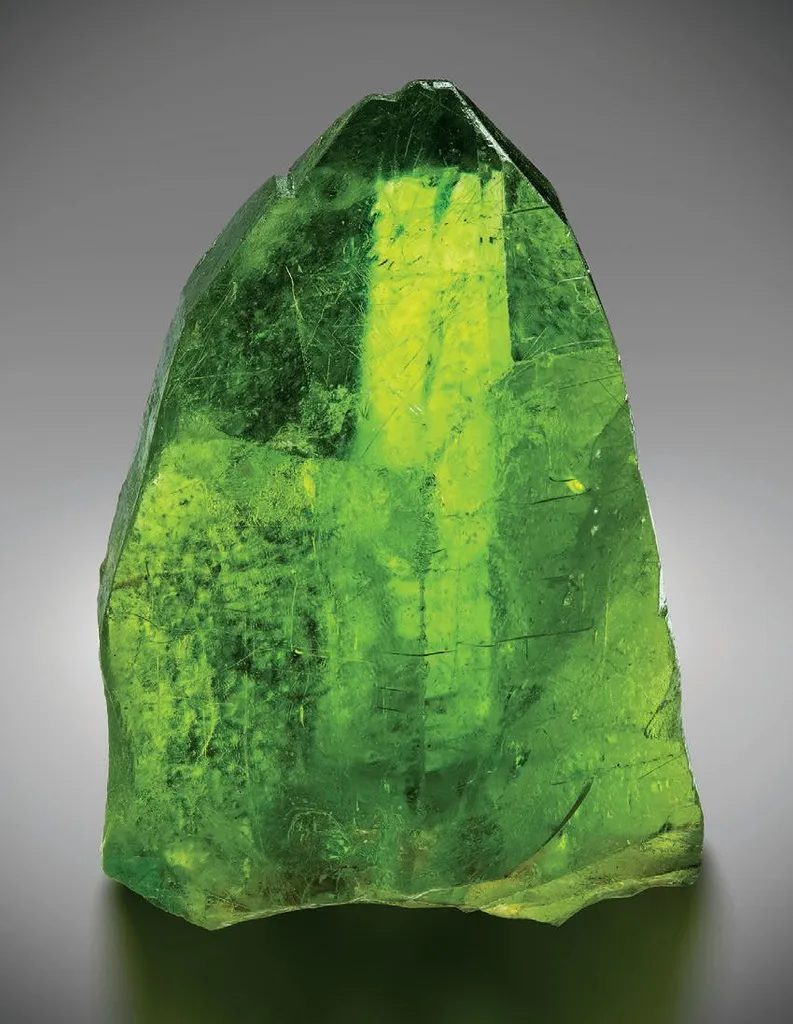 Forsterite image