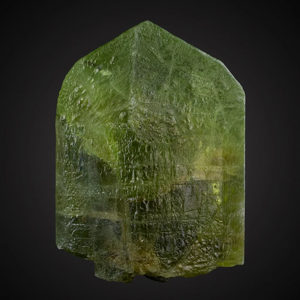 Forsterite v. Peridot image