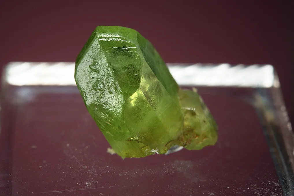 Forsterite var. Peridot - image 2
