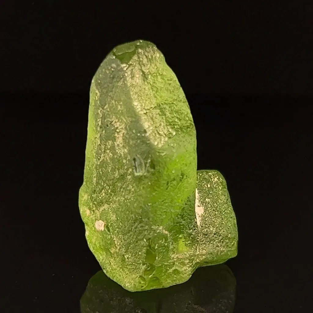 Forsterite var. Peridot image
