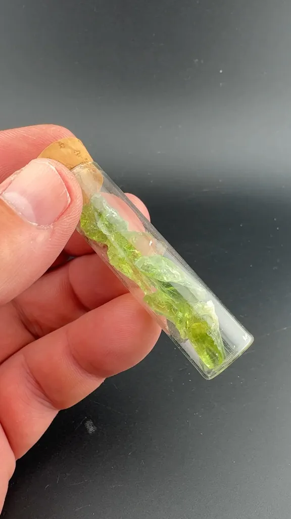 Forsterite var. Peridot image