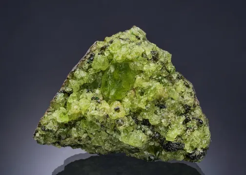Forsterite var. Peridot