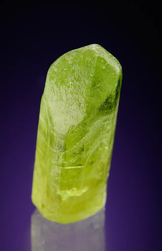 Forsterite var. Peridot - image 4