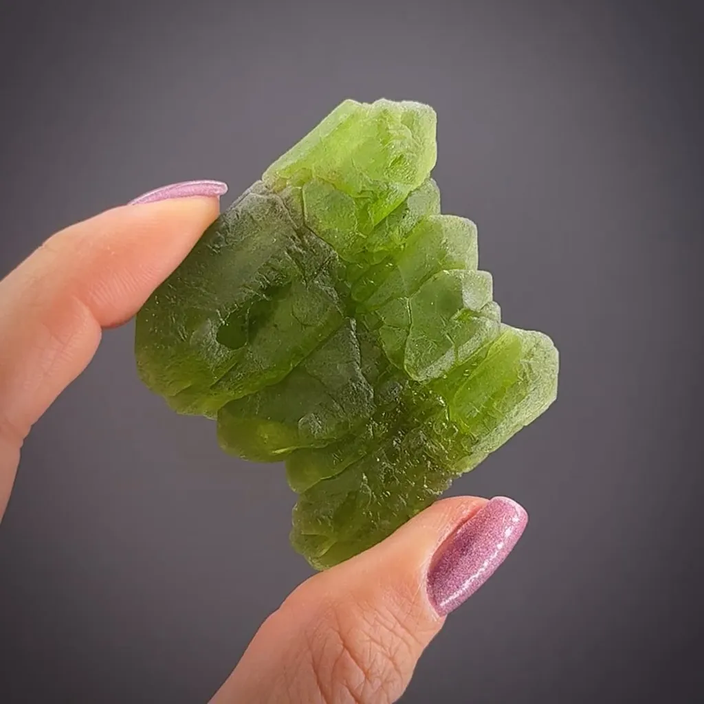 Forsterite var. Peridot (Faden) - image 2