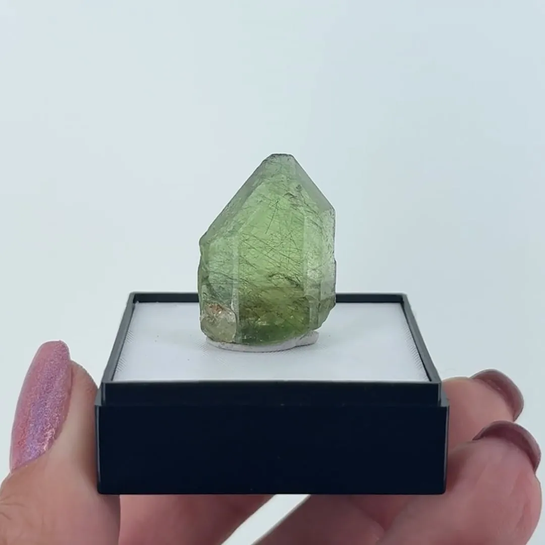 Fosterite var. Peridot with Ludwigite inclusions - image 2