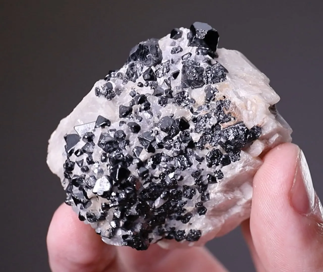 Franklinite - image 2