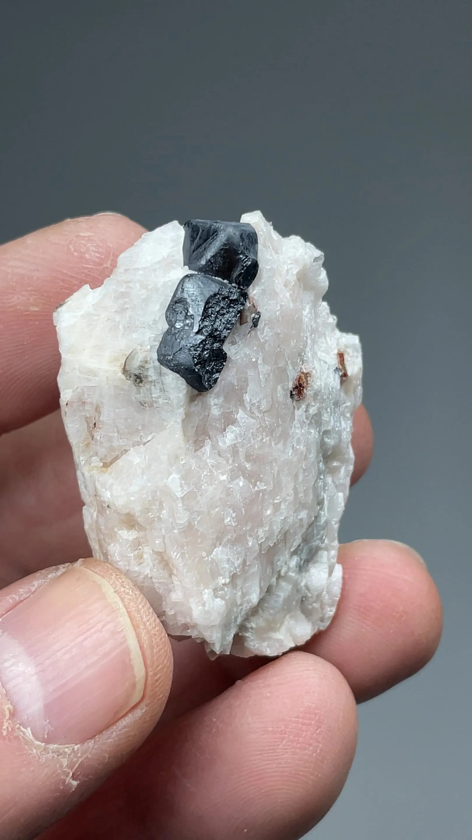 Franklinite - image 2