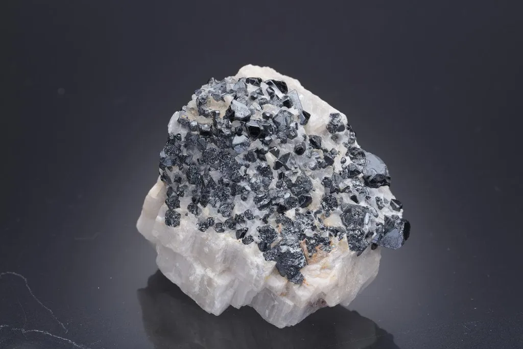 Franklinite image