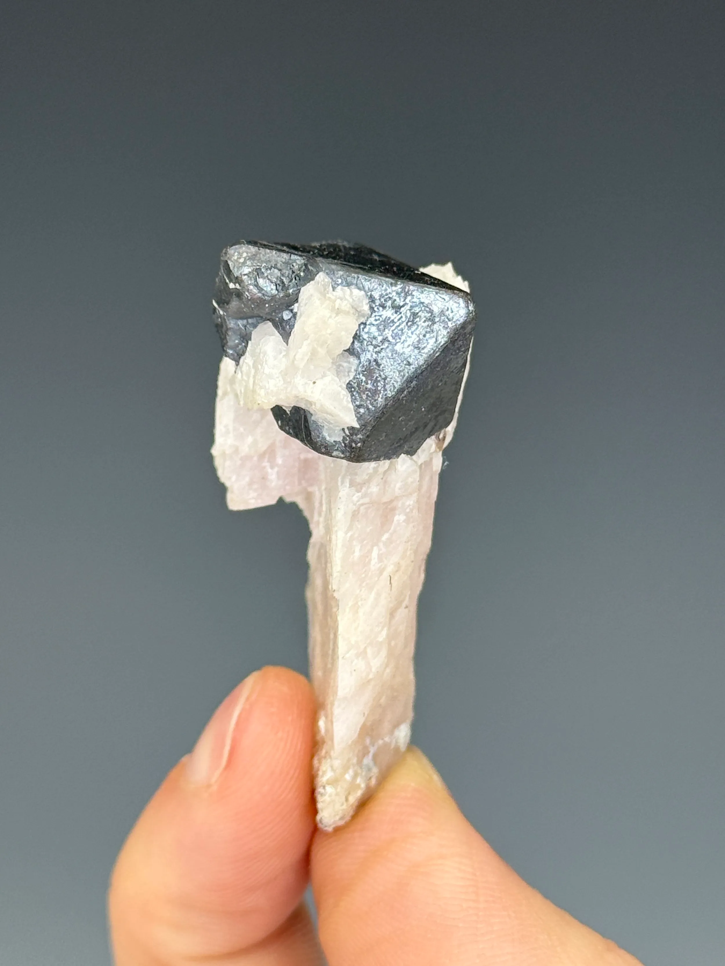 Franklinite - image 2