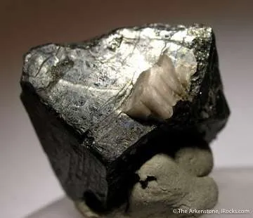 Franklinite - image 4