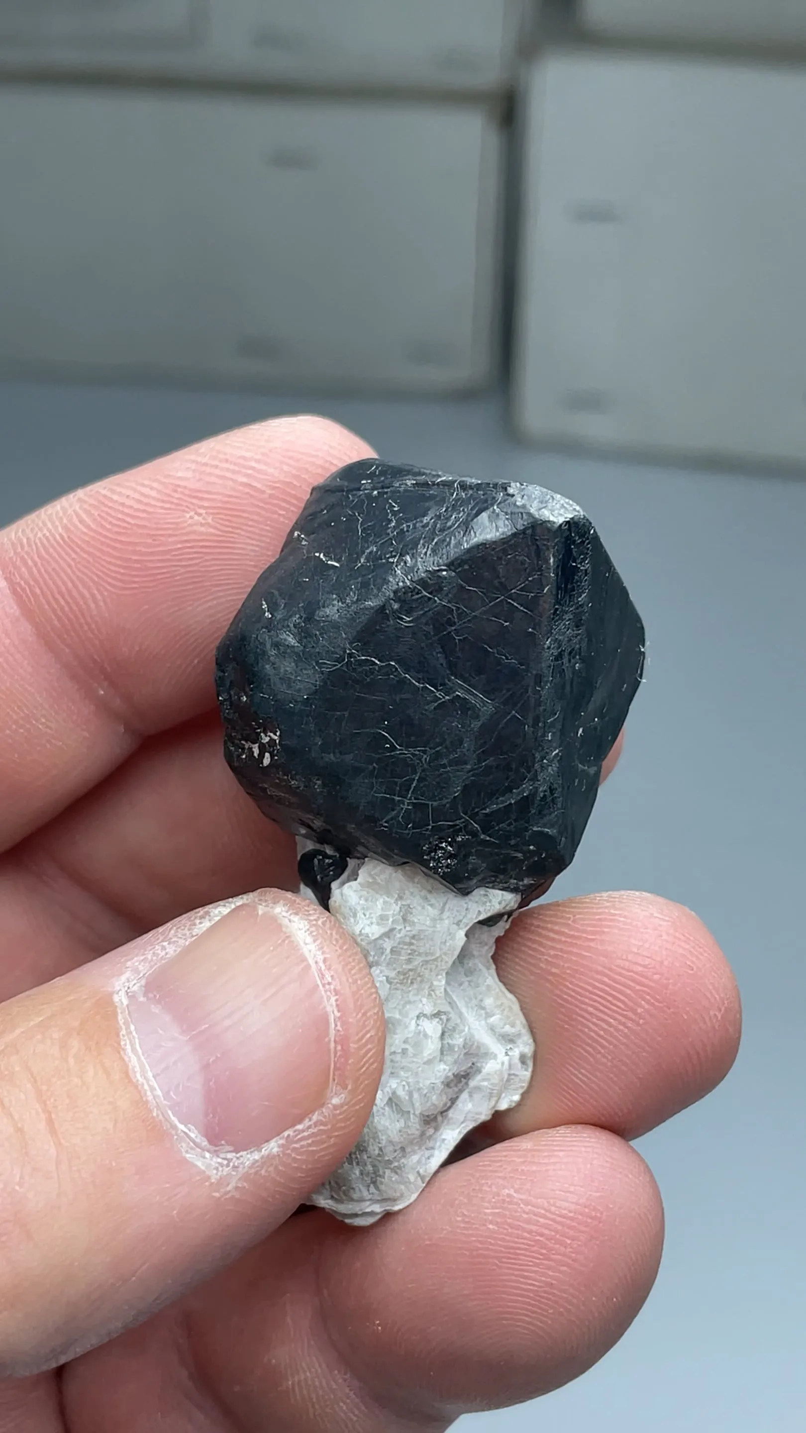 Franklinite with Calcite - image 2