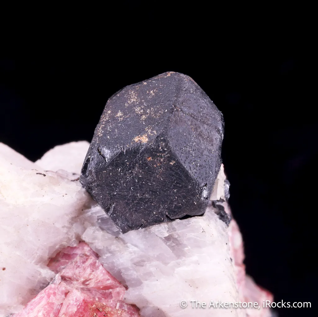 Franklinite with Rhodonite on Calcite (circa late 1800s) image