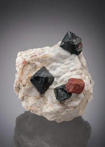 Franklinite with Willemite