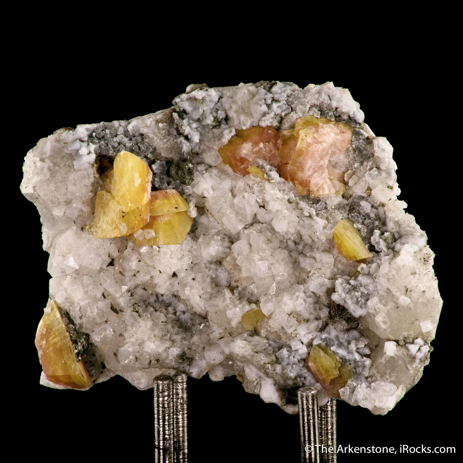 Fresnoite on Analcime (Illustrated) - image 3