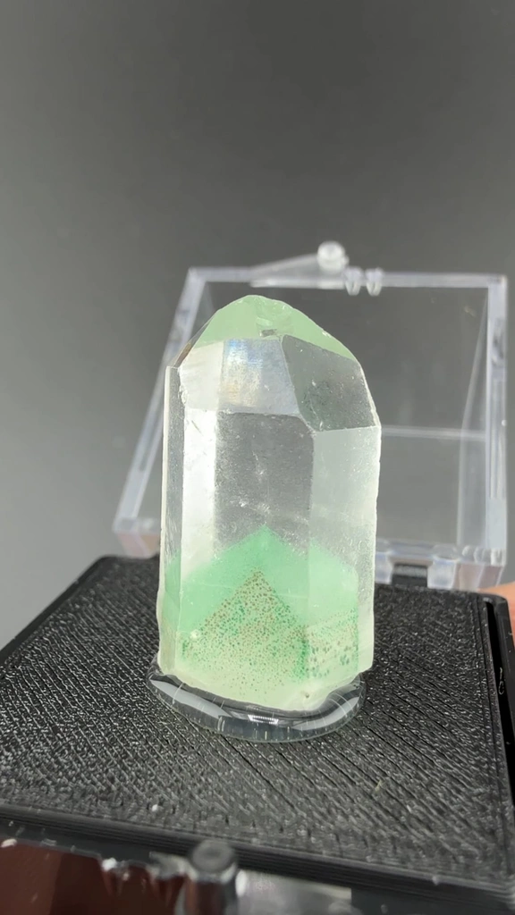 Fuchsite from Ihovitra, Ambatofinandrahana District, Amoron'i Mania, Madagascar - image 2