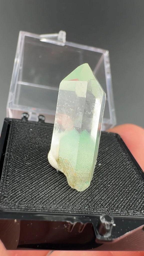 Fuchsite from Ihovitra, Ambatofinandrahana District, Amoron'i Mania, Madagascar - image 2