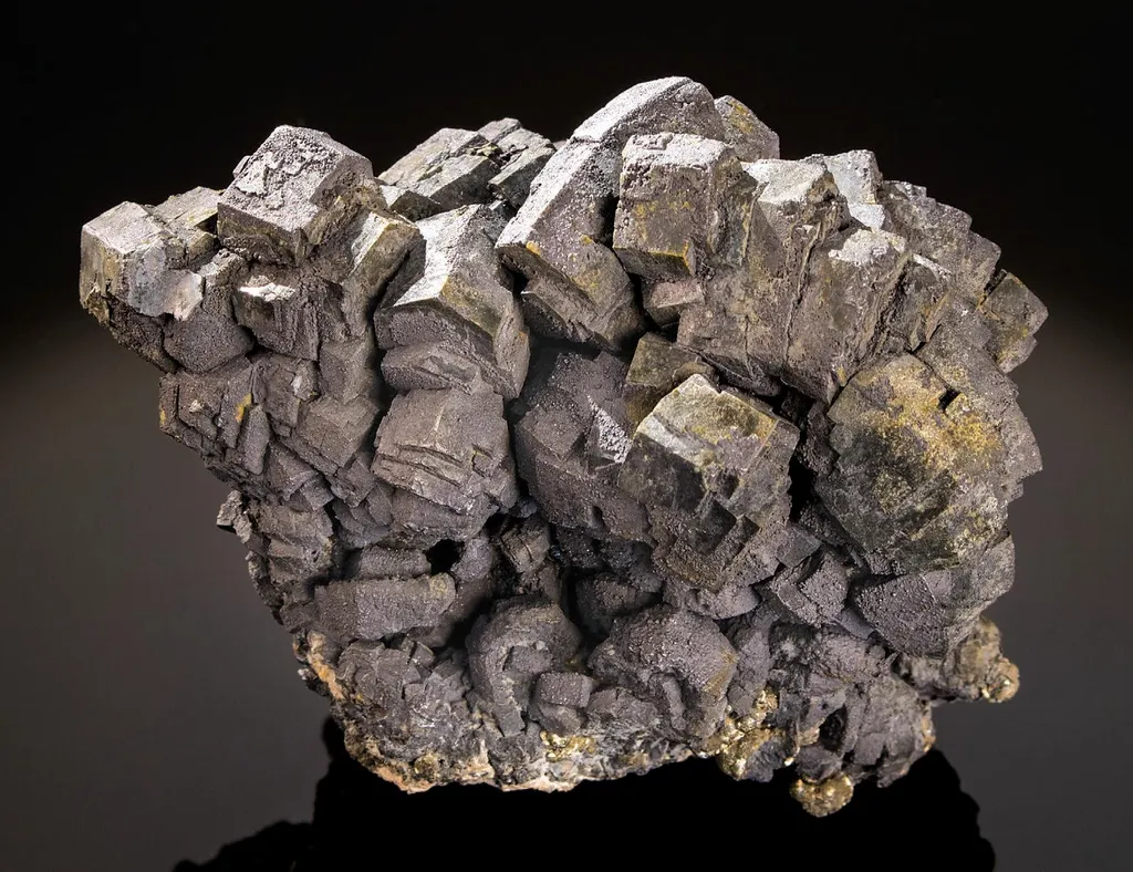 Galena pseudomorph after Pyromorphite image