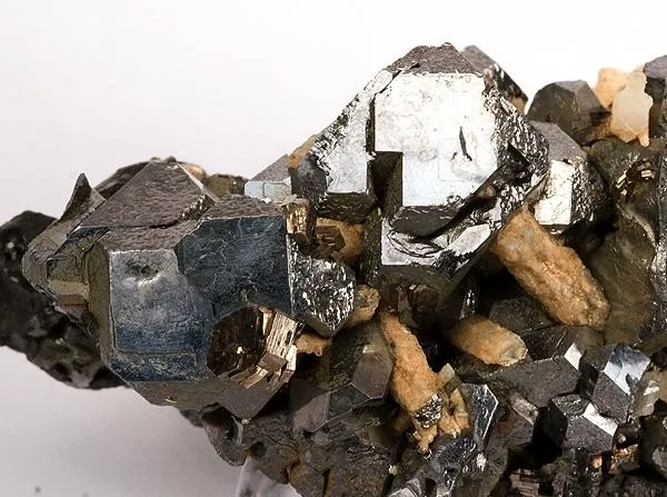 Galena, Pyrrhotite, Quartz - image 2