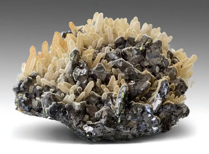 Galena, Quartz, Dolomite image