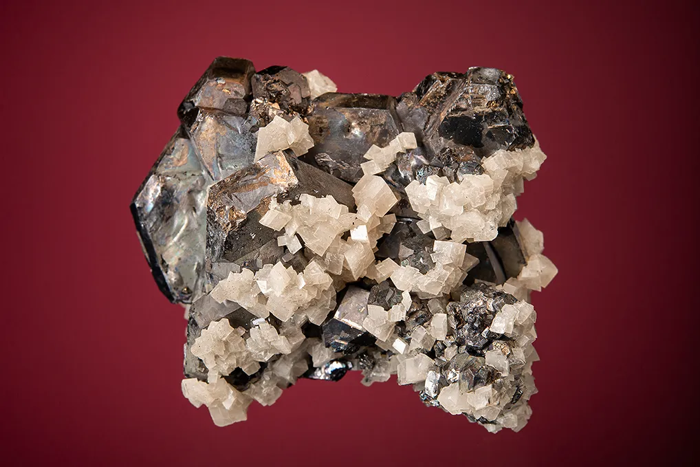 Galena (Spinel law twin) with Dolomite image
