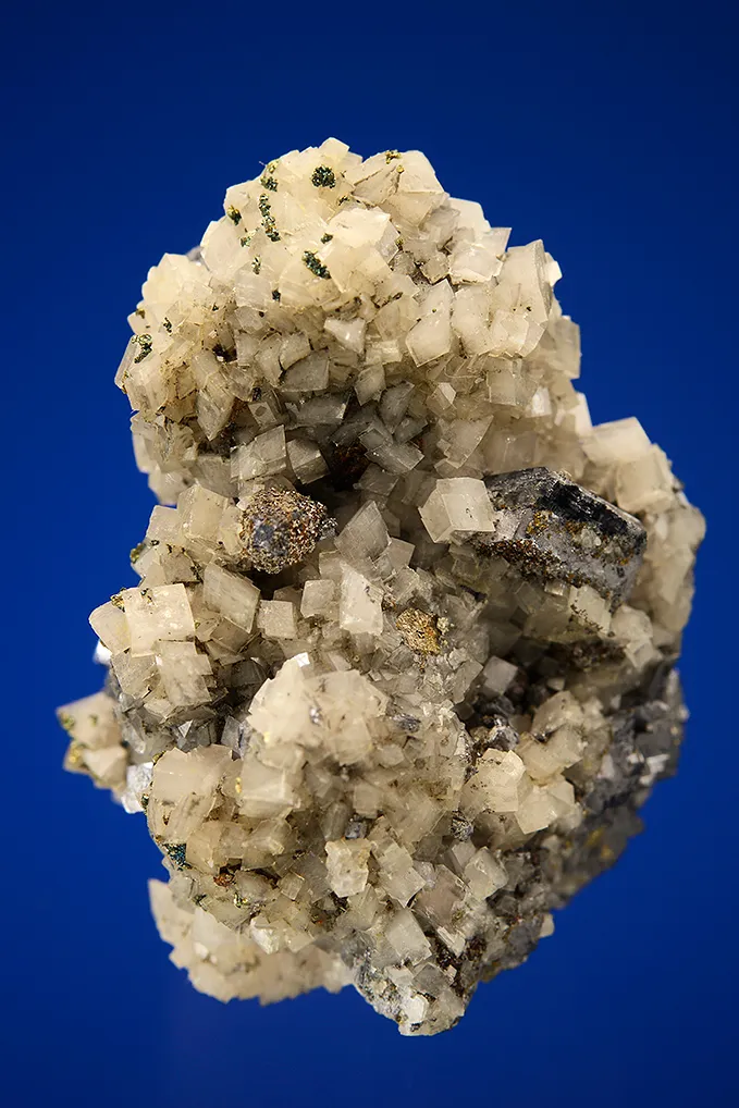 Galena (Spinel law twin) with Dolomite - image 3