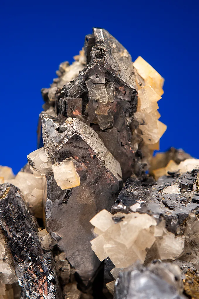 Galena (Spinel law twin) with Dolomite - image 2