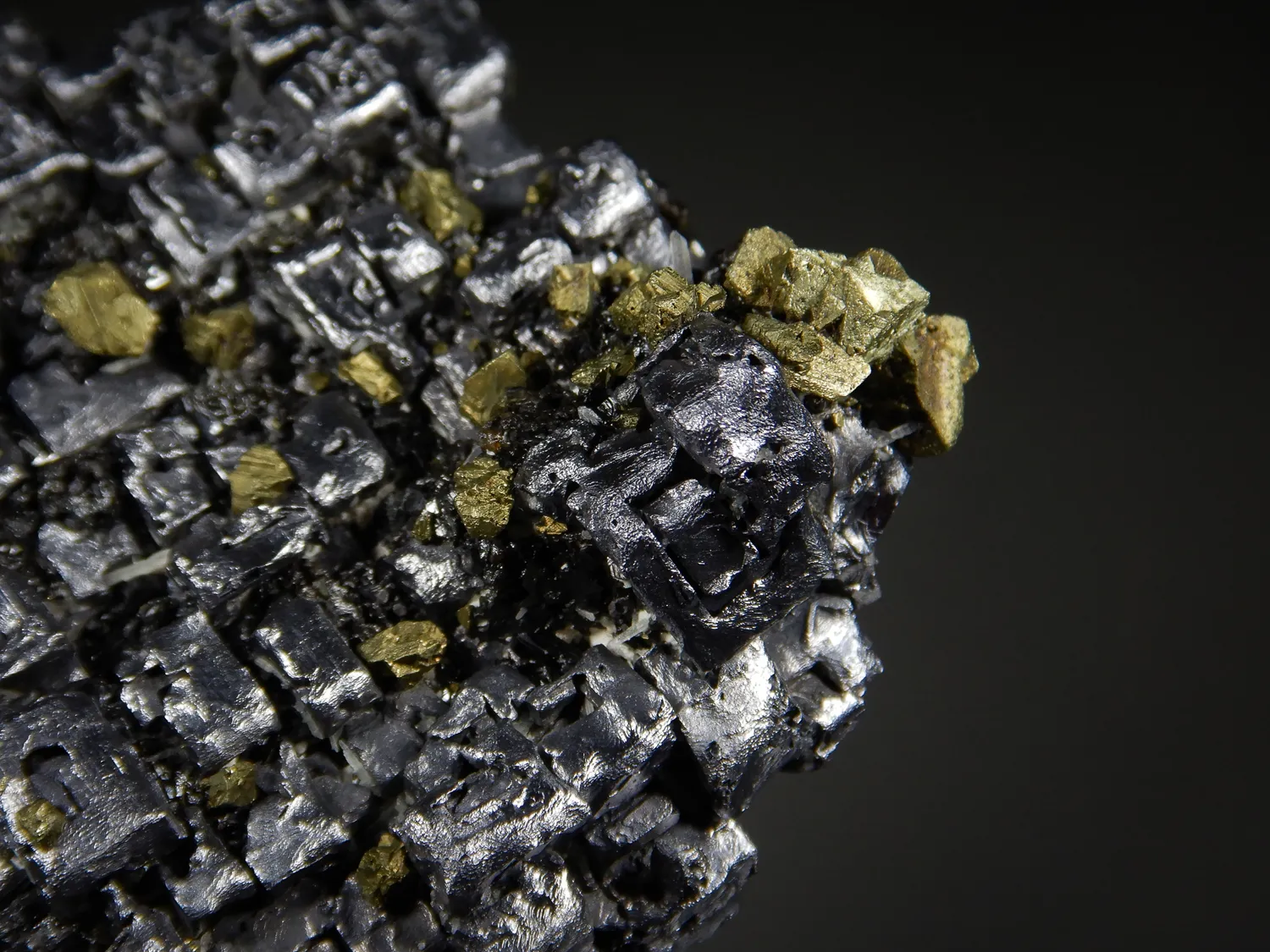 Galena with Chalcopyrite & sphalerite - image 2