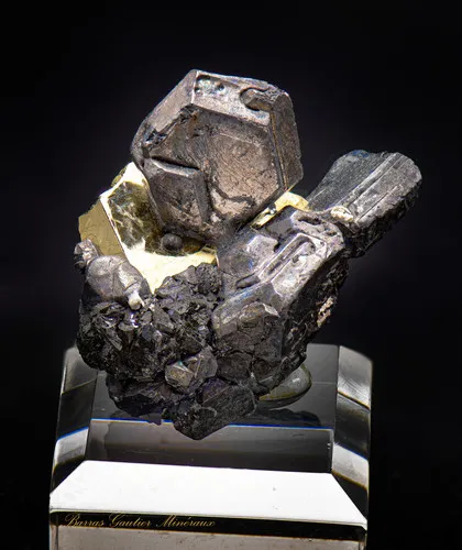 Galéne on Pyrite image